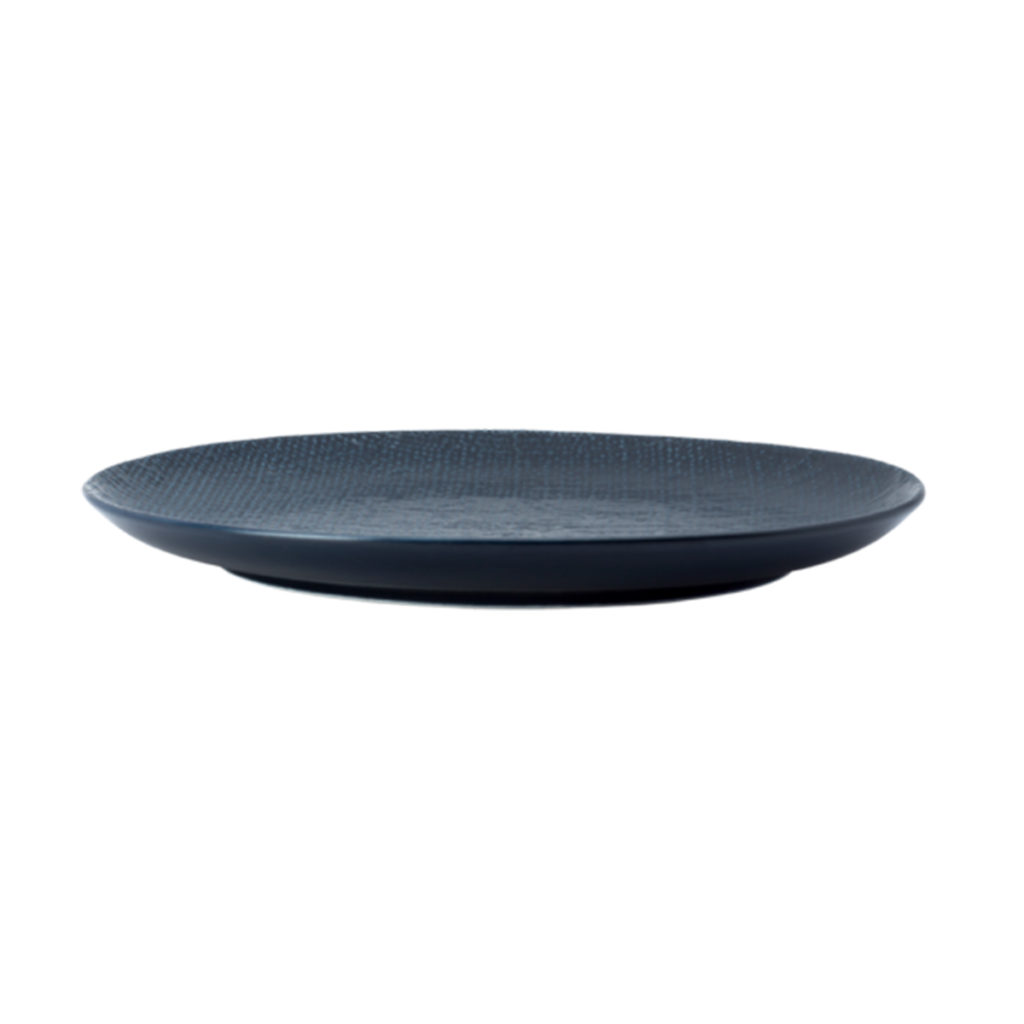 Side view of Luzerne's Knit round coupe plate 230mm in blue.